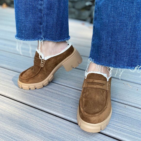 New Tan Slip On Loafers by Very G - Picture 4 of 6